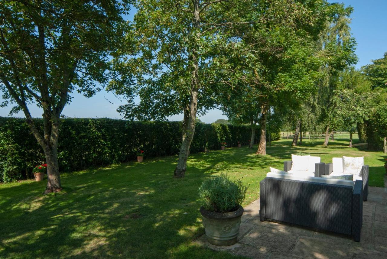 Duchy Rag House Bed and Breakfast Σουίντον Εξωτερικό φωτογραφία